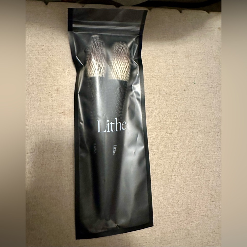 Lithe Lashes Tapered Powder Brush and Bronzer Brush Set NEW
